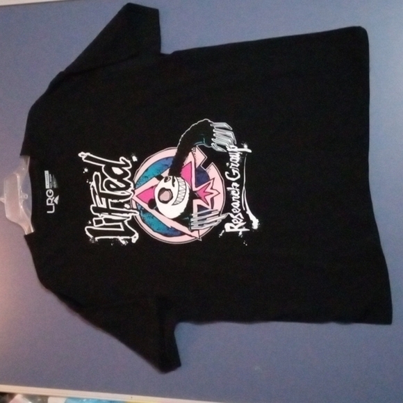 LRG Graphic TShirt  XL Black Pre-owned - Picture 1 of 8